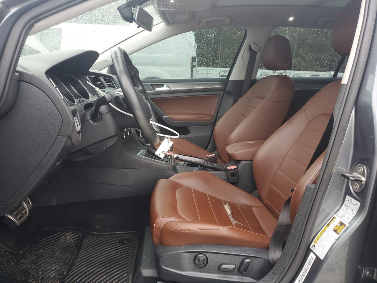 Volkswagen Golf S