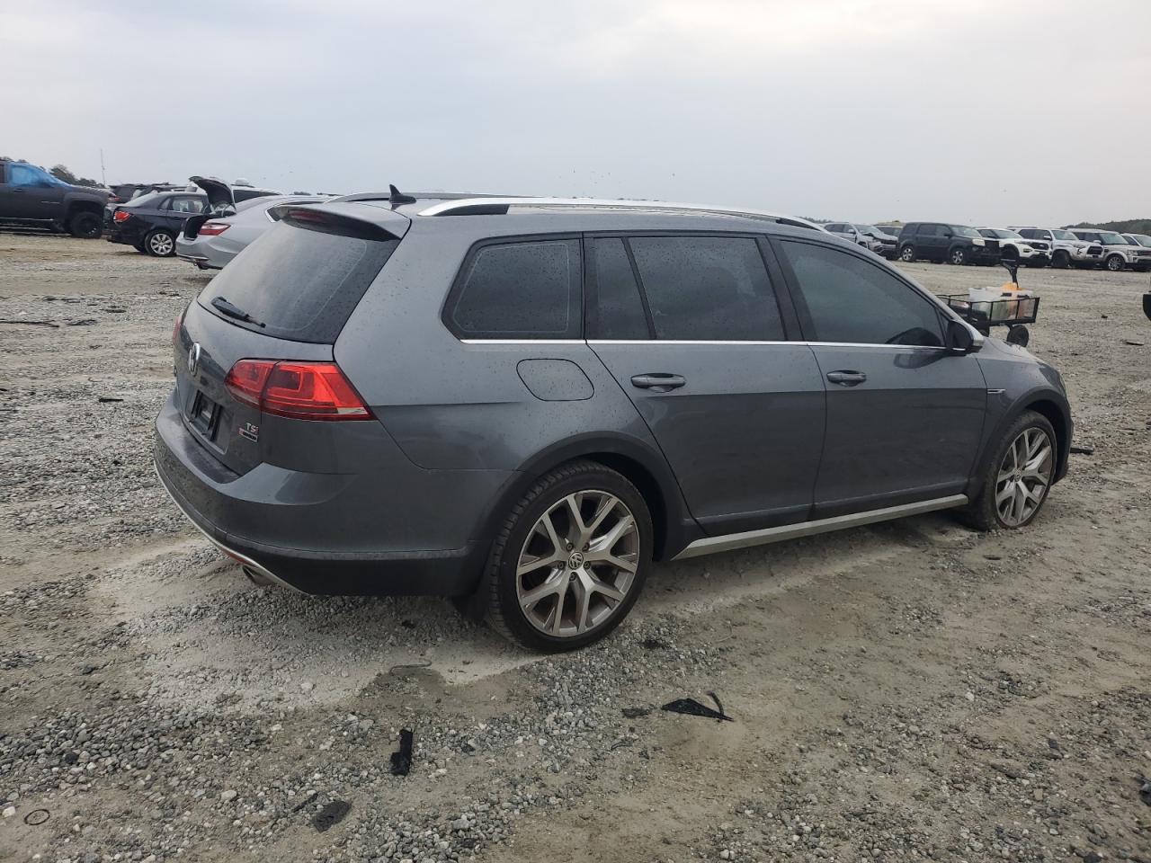 Volkswagen Golf S