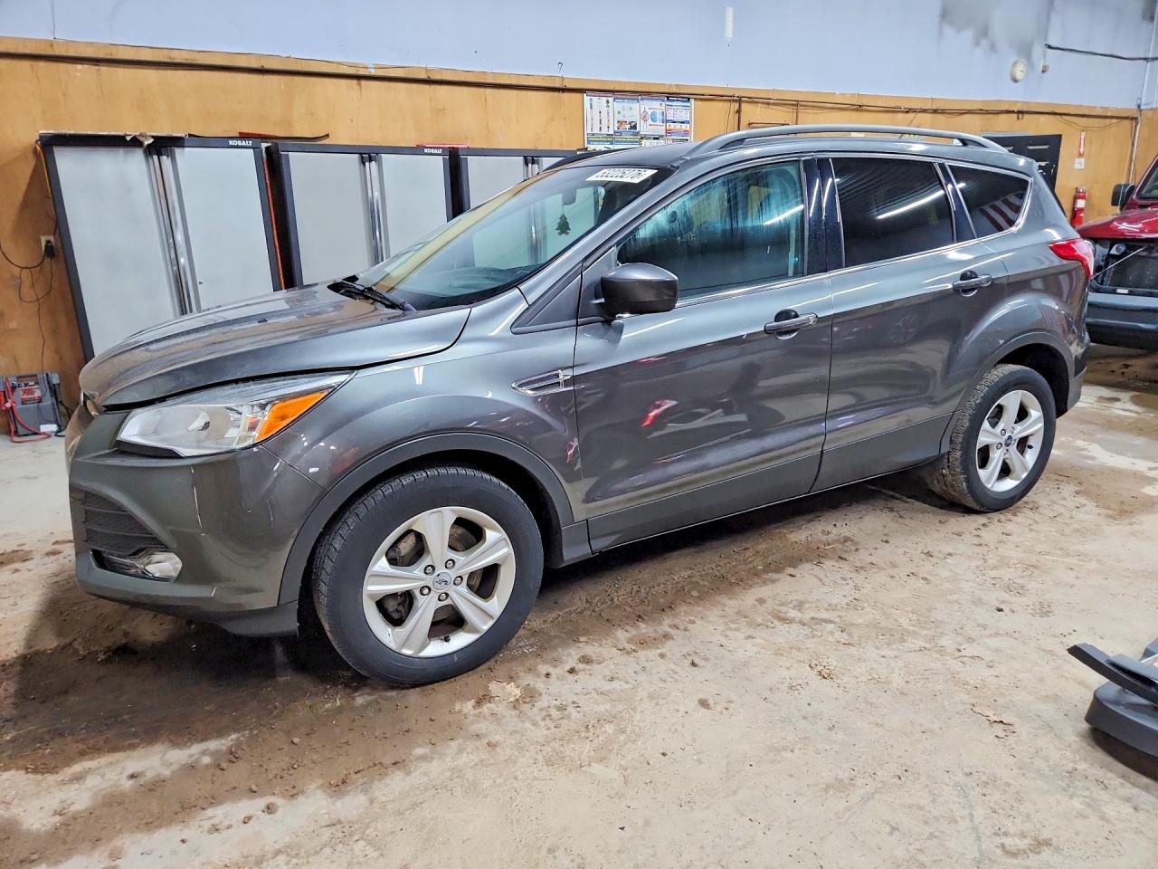 Salvage Ford Escape Image