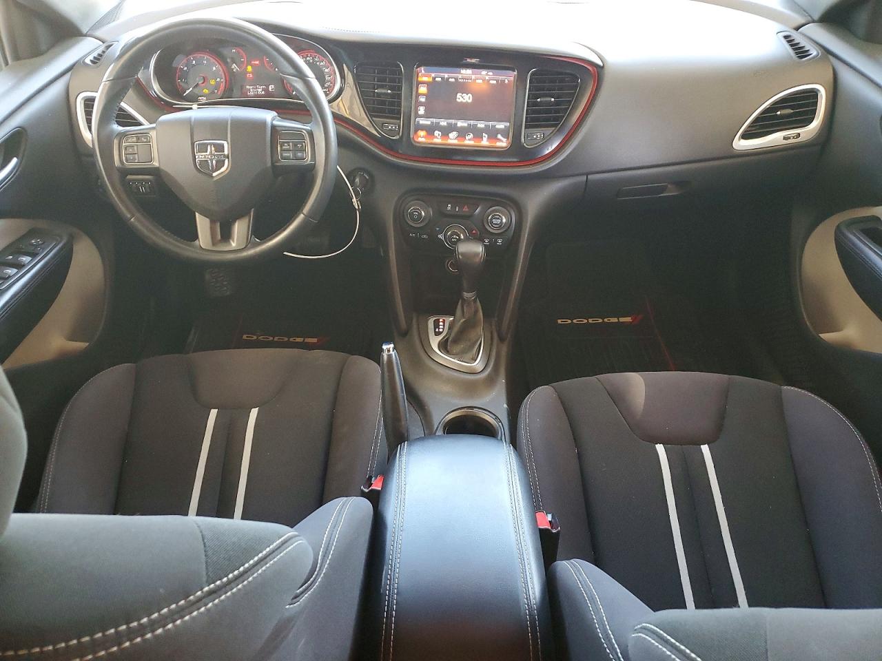 Dodge Dart Sxt