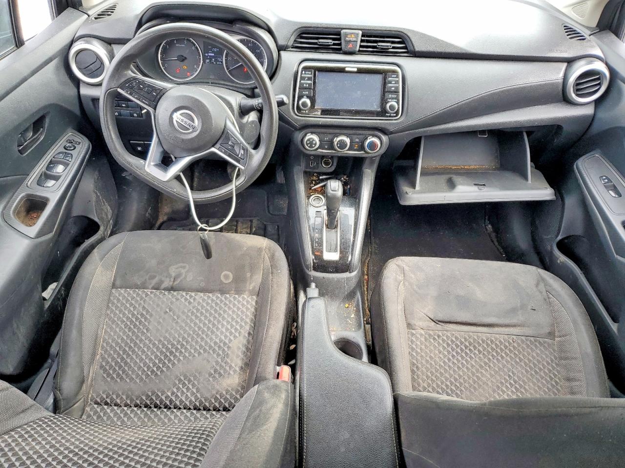 Nissan Versa S
