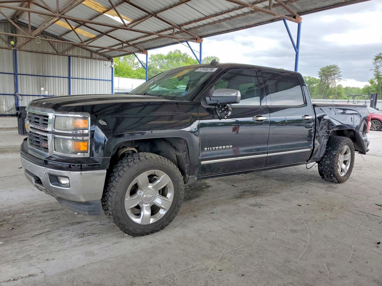 Salvage Chevrolet Silverado Image