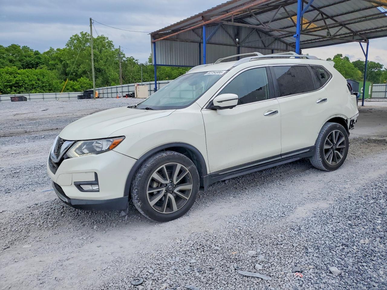 Salvage Nissan Rogue Image