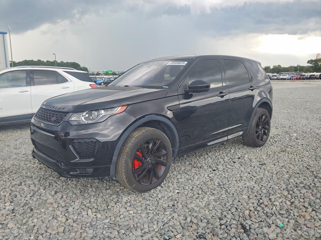Salvage Land Rover Discovery Image