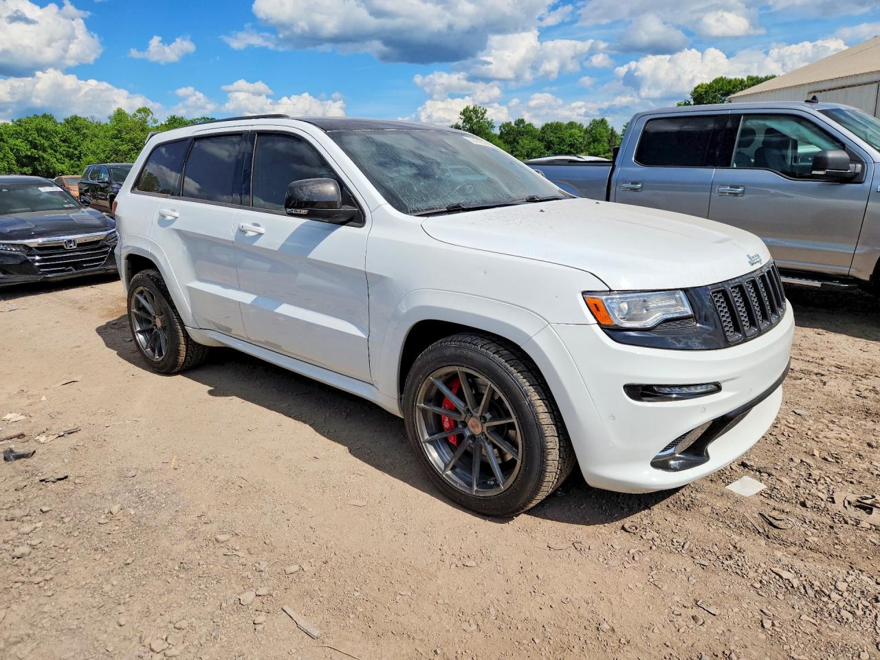 Jeep Cherokee Srt-8