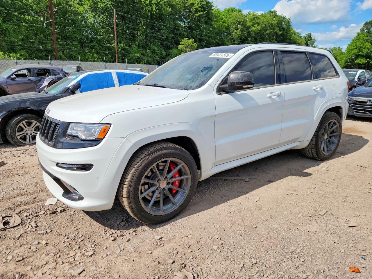 Salvage Jeep Cherokee Image