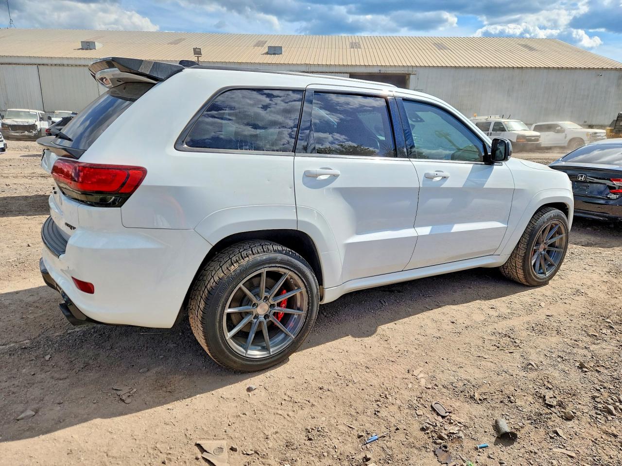 Jeep Cherokee Srt-8