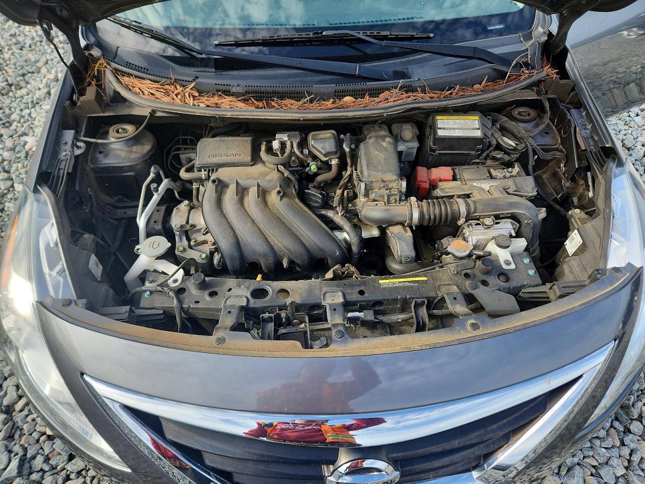 Nissan Versa S Plus