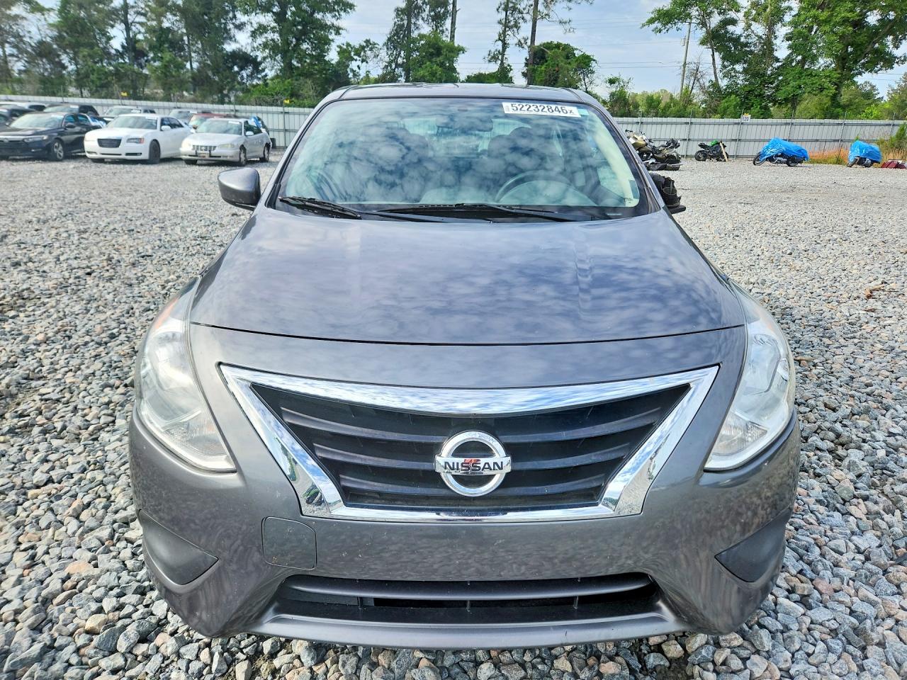 Nissan Versa S Plus