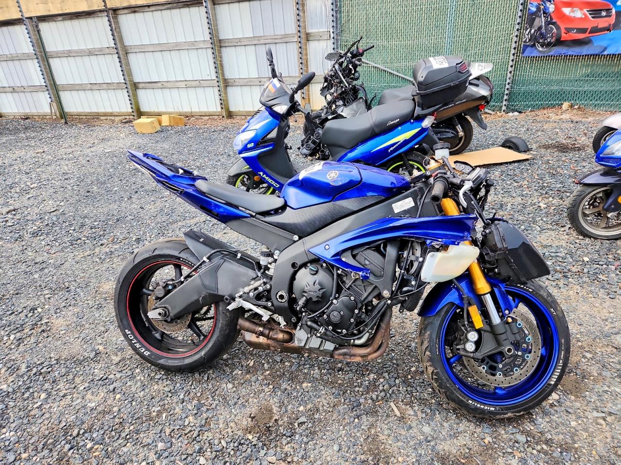 Salvage Yamaha Yzf600 Image