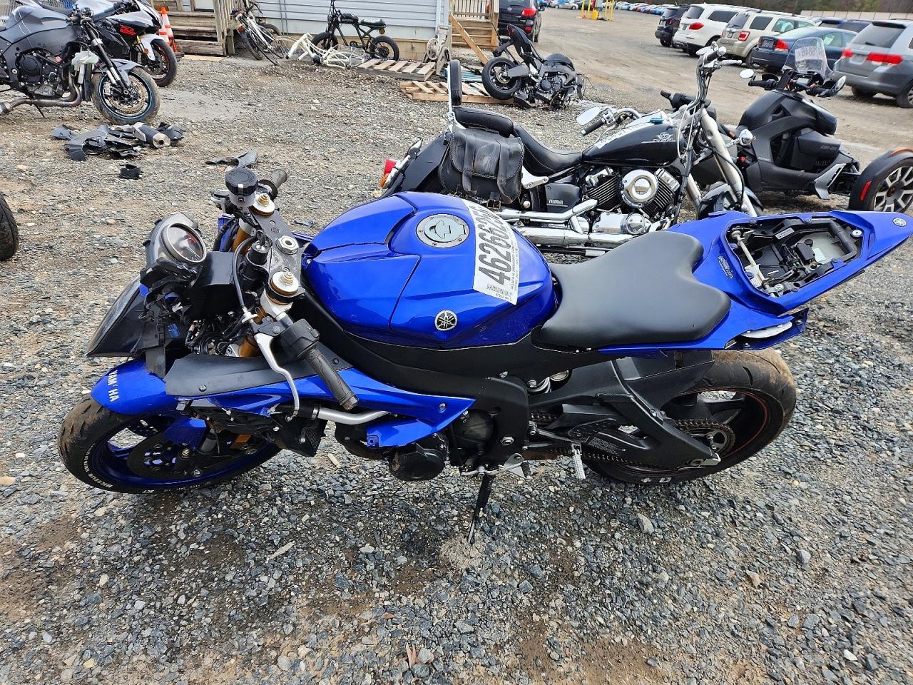 Yamaha Yzf600