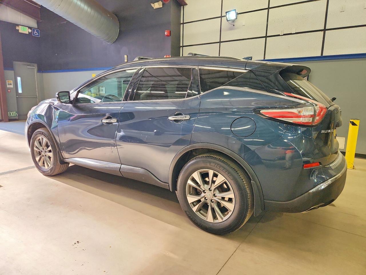 Nissan Murano Sv