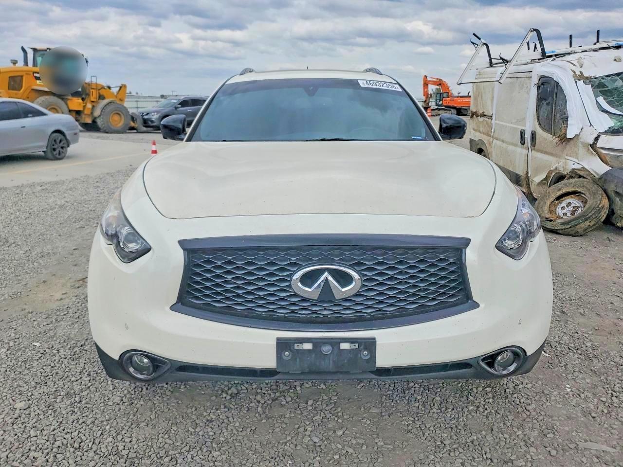 INFINITI Qx Base