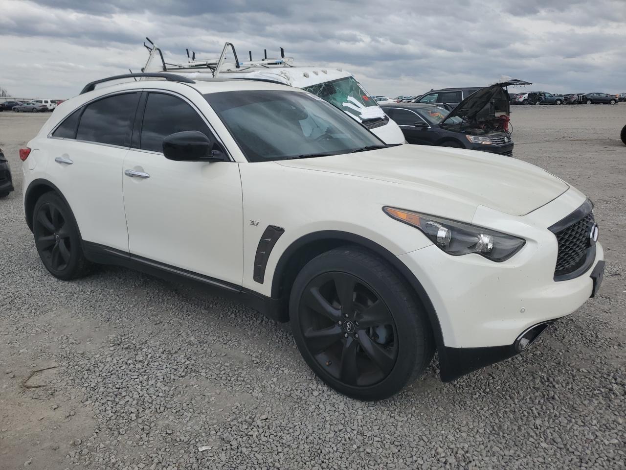 INFINITI Qx Base