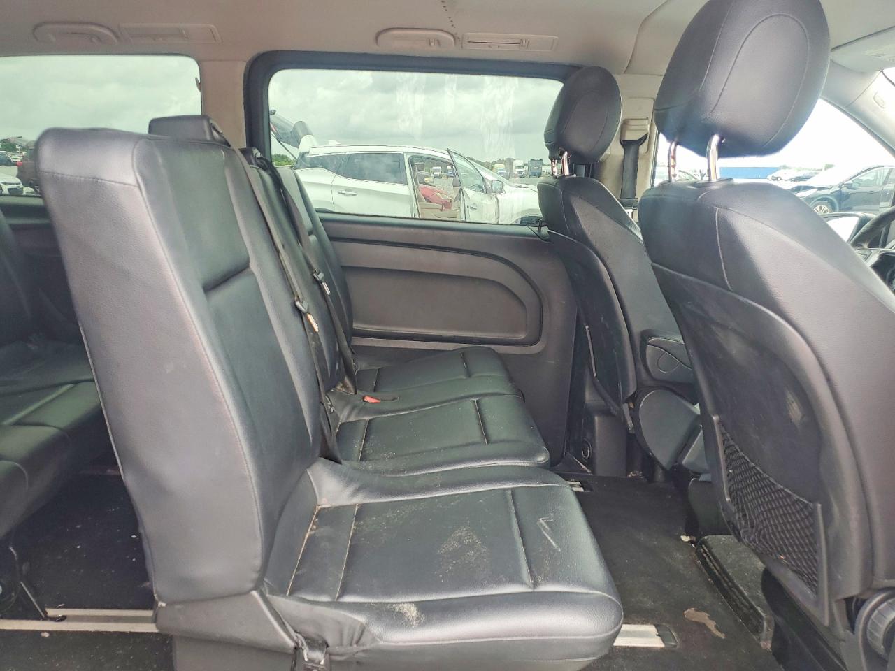 Mercedes-Benz Metris