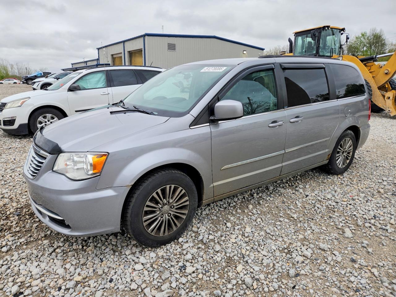 Salvage Chrysler Minivan Image