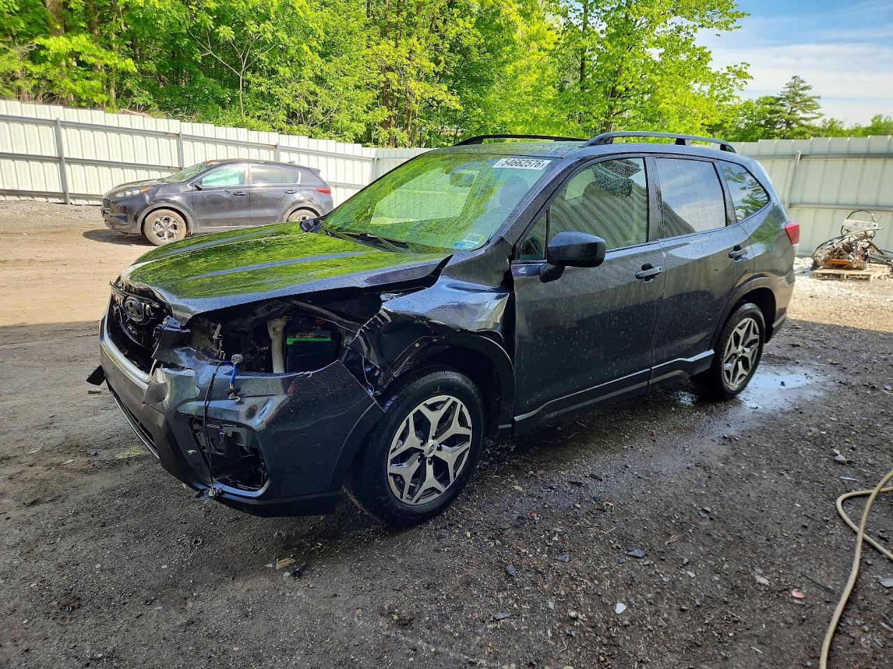 Salvage Subaru Forester Image