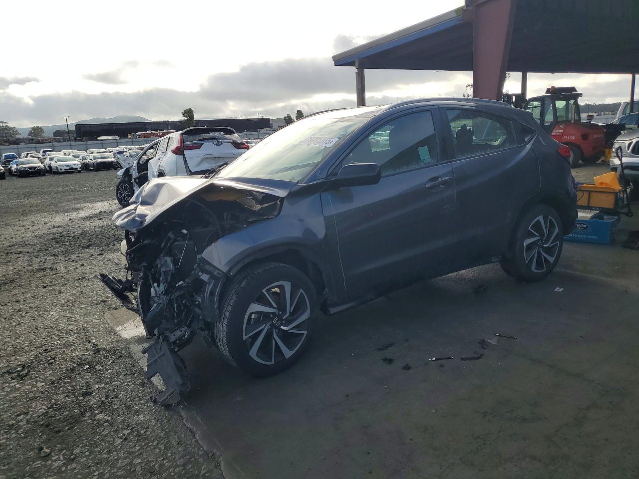 Salvage Honda HR-V Image