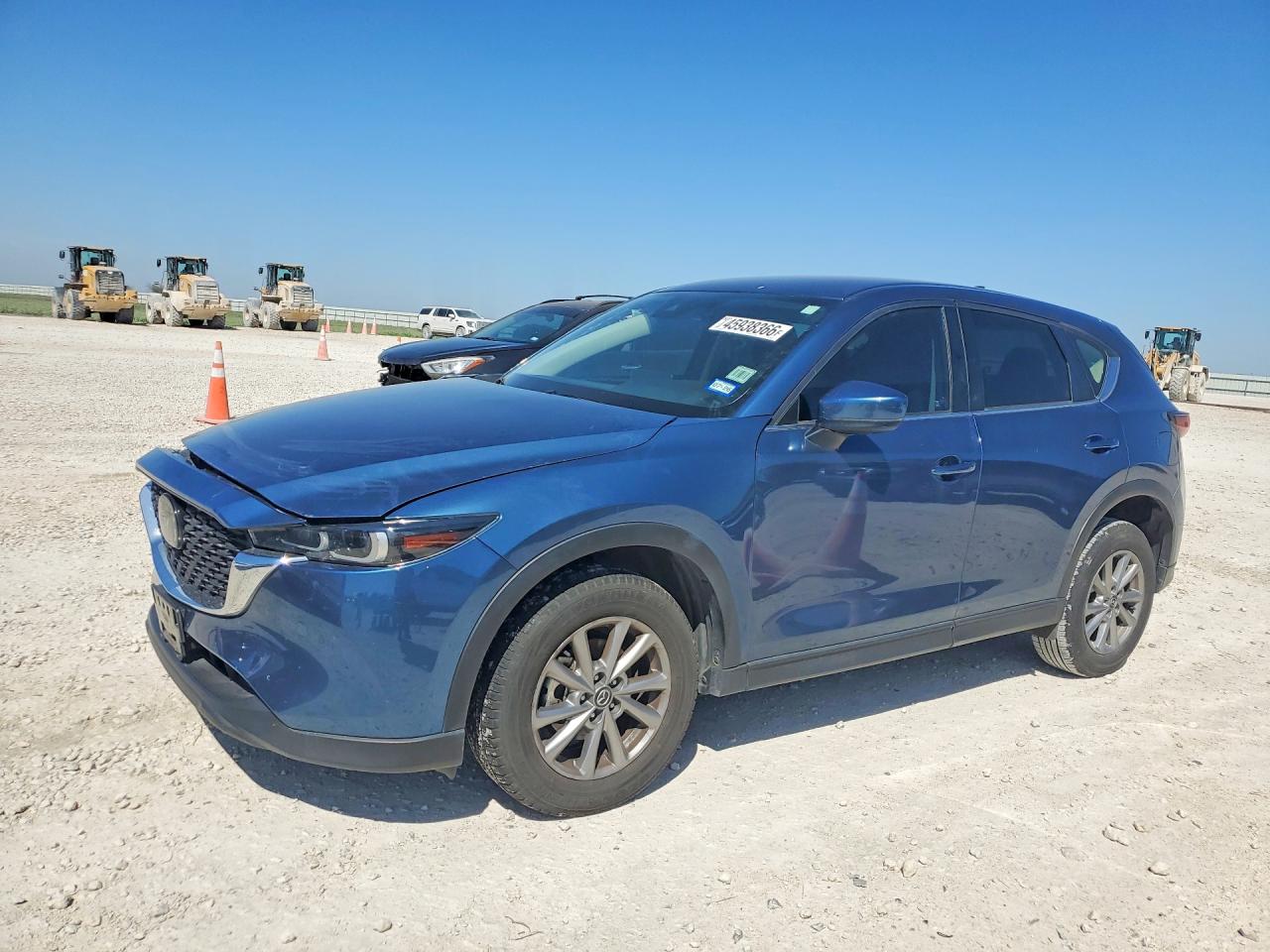Salvage Mazda Cx Image