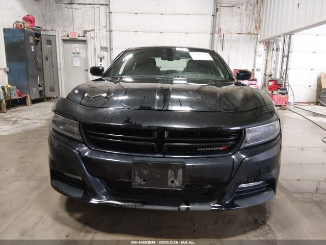 Dodge Charger Sxt