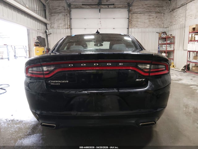 Dodge Charger Sxt