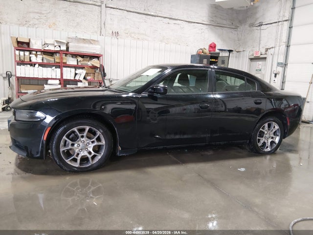 Dodge Charger Sxt