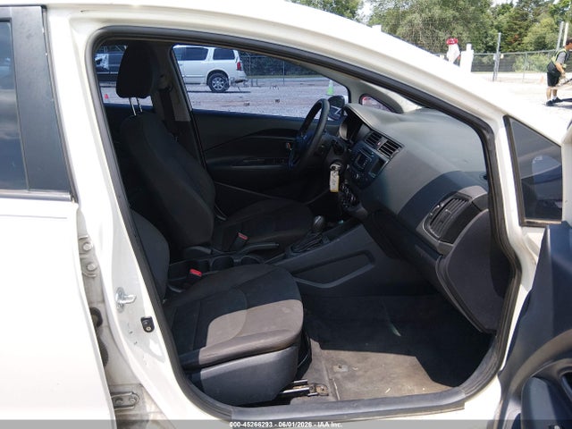 Kia Rio Lx
