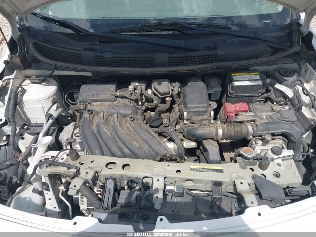 Nissan Versa 1.6 Sv