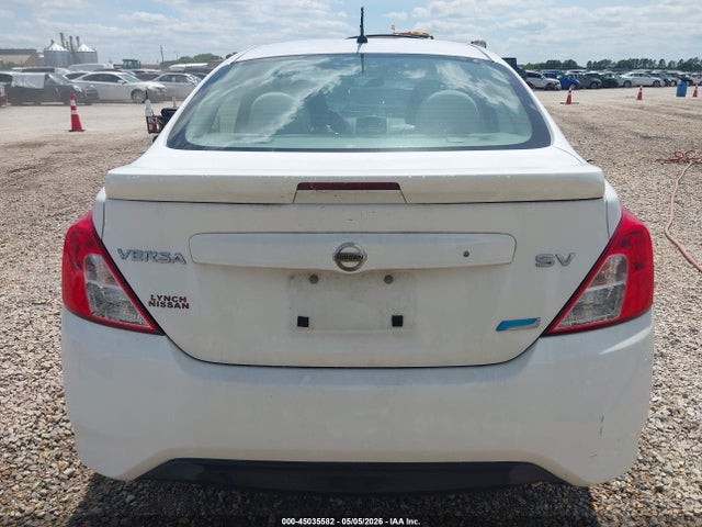 Nissan Versa 1.6 Sv