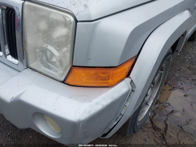 Jeep Commander Sport