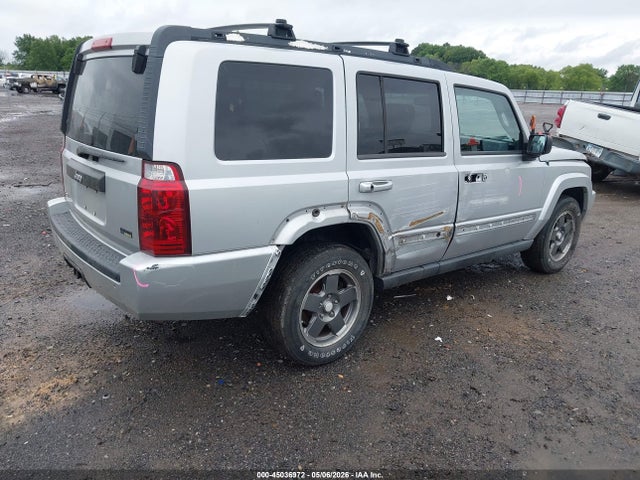Jeep Commander Sport