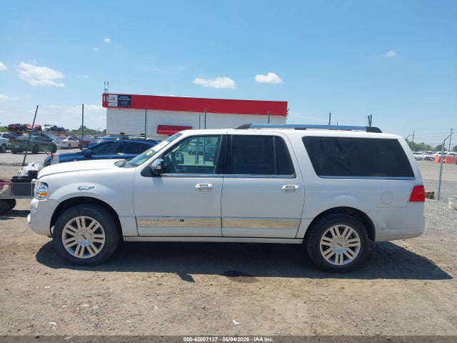 Lincoln Navigator