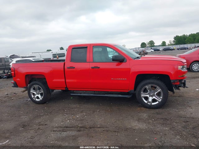 Chevrolet Silverado 1500 Custom