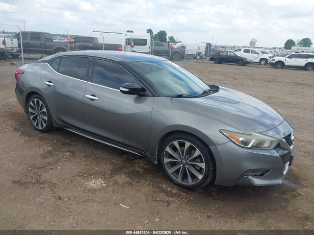 Salvage Nissan Maxima Image