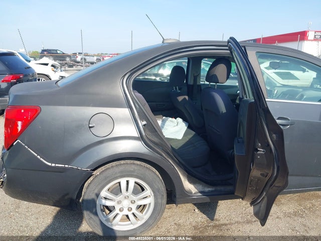 Chevrolet Sonic Lt Auto