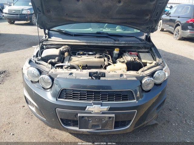 Chevrolet Sonic Lt Auto