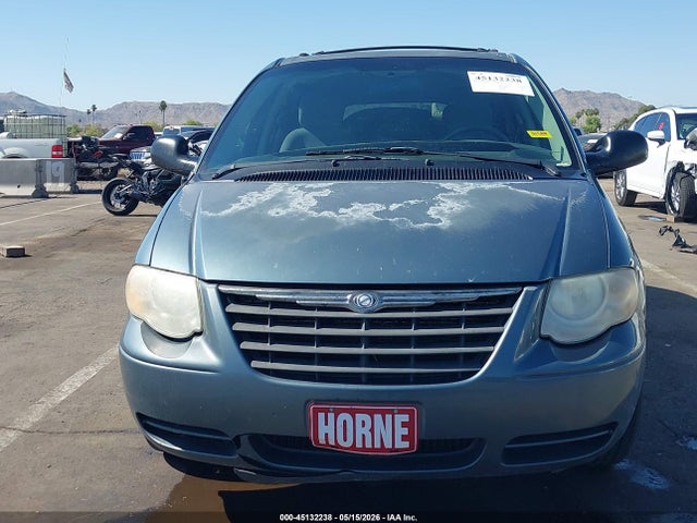 Chrysler Town & Country Touring