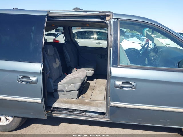 Chrysler Town & Country Touring