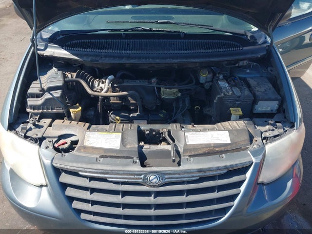 Chrysler Town & Country Touring