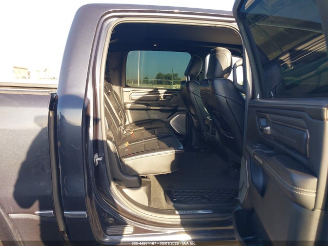 Ram 1500 Limited  4x4 5'7 Box