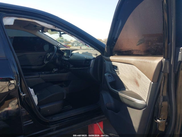 Nissan Rogue S Fwd
