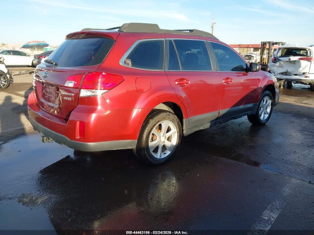 Subaru Outback 2.5i