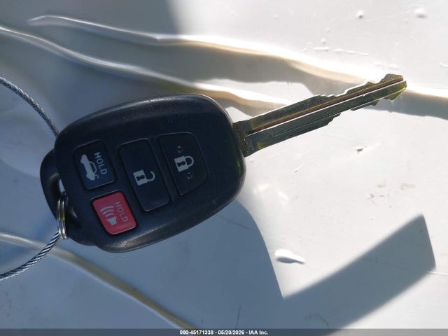 Toyota Corolla Le Plus