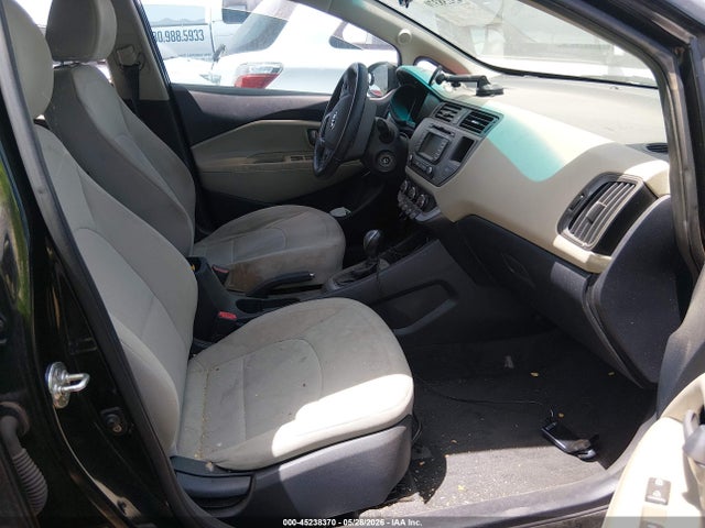 Kia Rio Ex