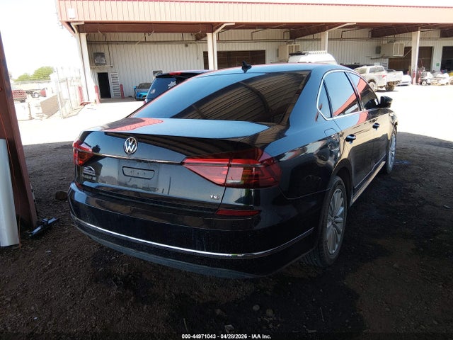 Volkswagen Passat 1.8t Se