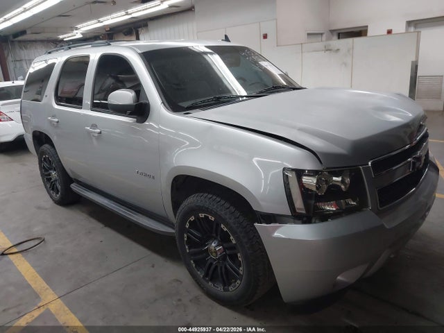 Salvage Chevrolet Tahoe Image