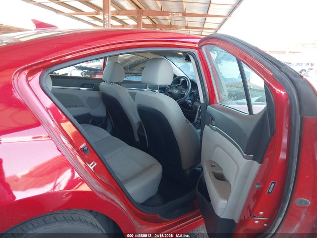Hyundai ELANTRA Sel