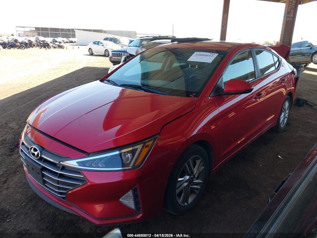 Hyundai ELANTRA Sel