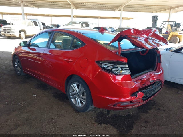 Hyundai ELANTRA Sel