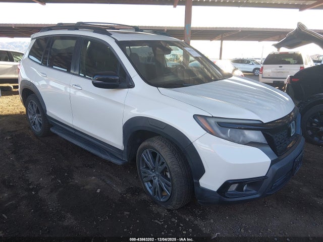 Salvage Honda Passport Image